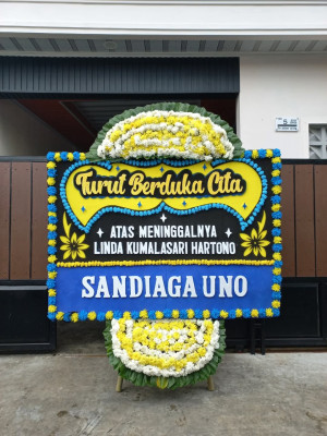 Papan Bunga Duka di Drono